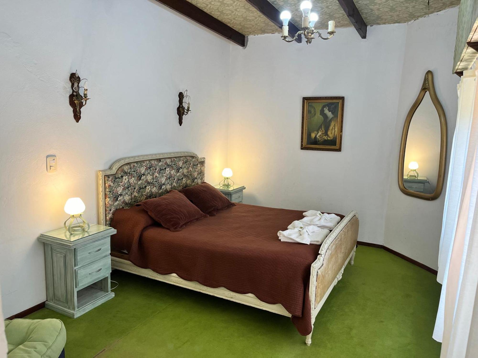 الشقق الفندقية إل كالافاتيفي  "La Loma" - Vieja Casona المظهر الخارجي الصورة