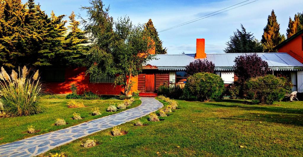 الشقق الفندقية إل كالافاتيفي  "La Loma" - Vieja Casona المظهر الخارجي الصورة